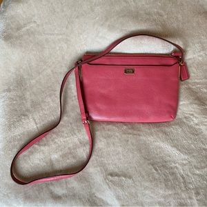 COACH Madison Leather East West Swingpack in Loganberry Pink
